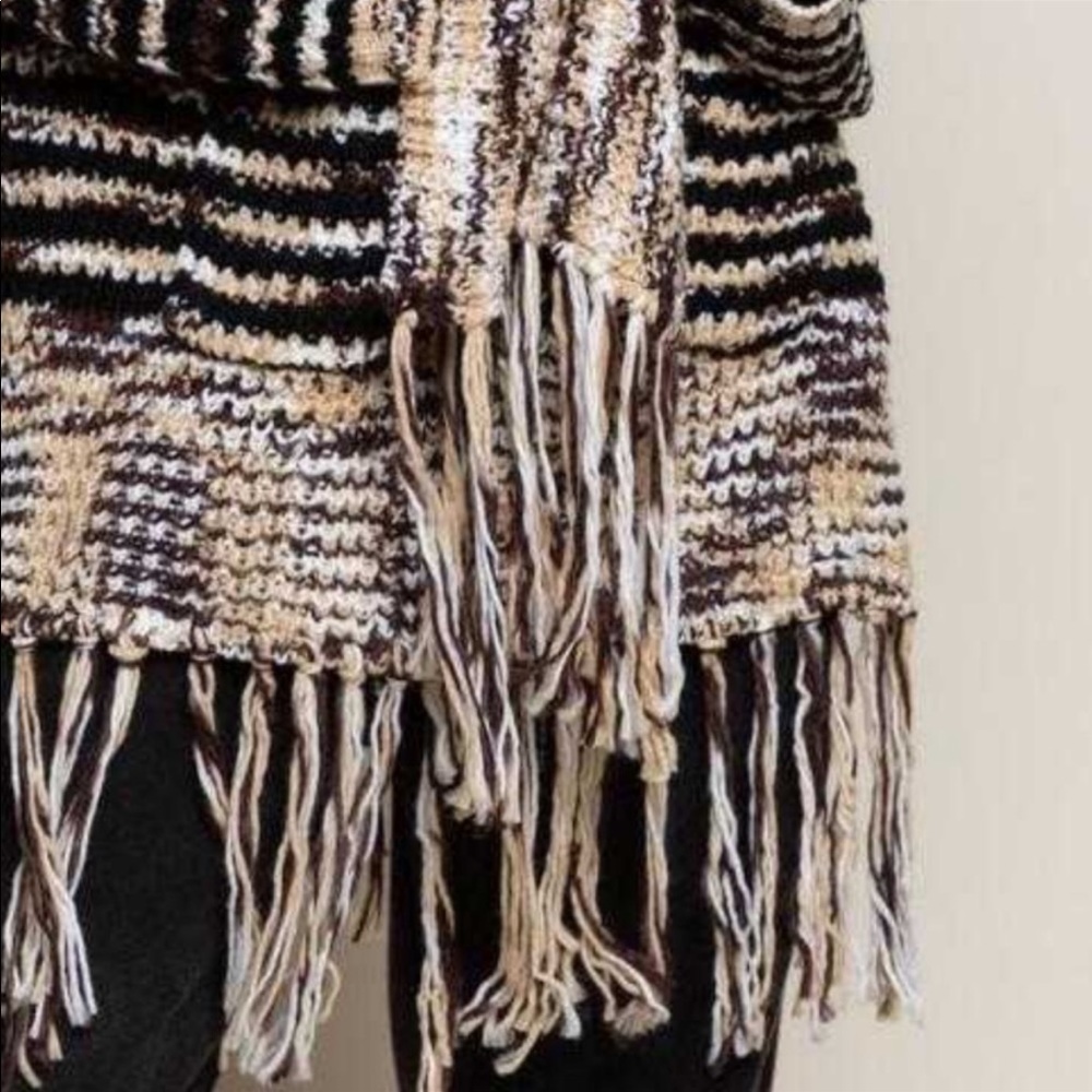 Fringe Cardigan - Picture 4 of 5